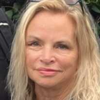 Beth Sanders
