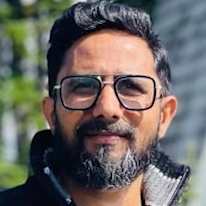 Deependra Giri