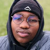 Phomolo