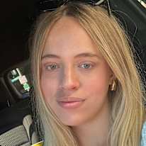 Julia Nicole