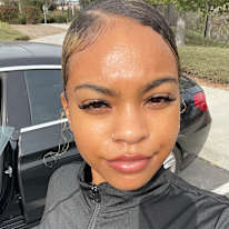 Nia