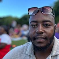 Vhuthuhawe Lionel Rasikhanya