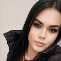 Shania