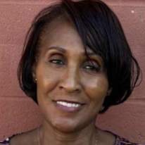 Linda Deveaux