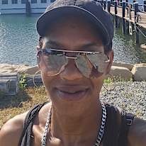 Saundra