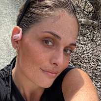 Elizabeth Henne