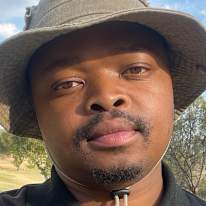 LUSANDA DLUTHU