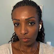 Olga Nzeyimana