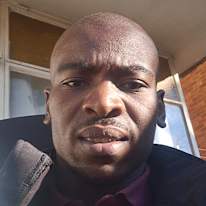 Lungani Jeza