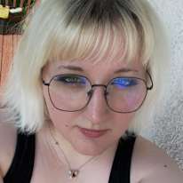 Chalyse Daroci