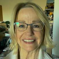 Debbie K Reeves