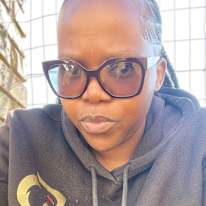 Akhona Mpofu