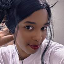 Lauretha Davis