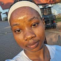 Lerato Precious Selowa