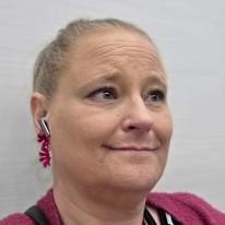 Jennifer L Ruesch