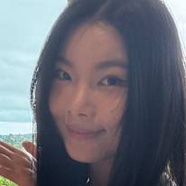Ashley Zhong