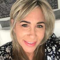 Joan Ross