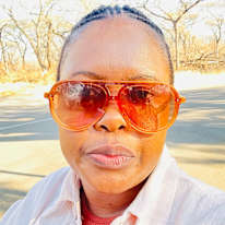 Akhona