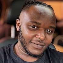 Edward Ngaruiya