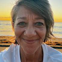 Lynn Aprile