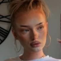 chloe