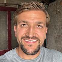 Tom Phillips