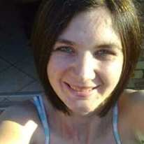 Nicolette Thompson