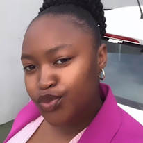 Azola Makrayi