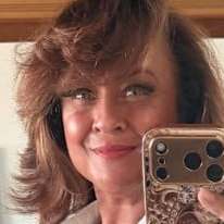 Lesley sidwell
