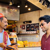Akshay Tom