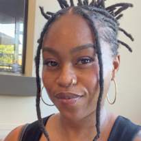 Laloni Laniece