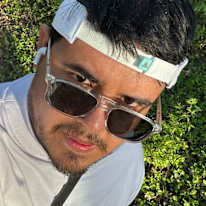 Kenneth Valcarcel